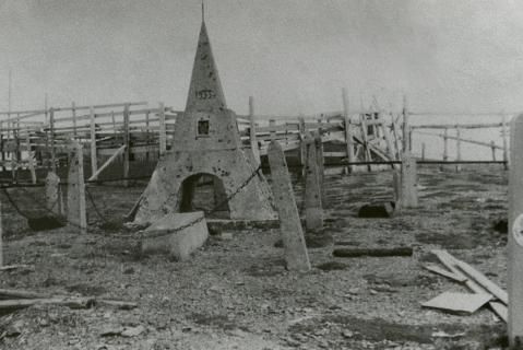 Фотография 1991 года. Источник: Архив Ненецкого окружного краеведческого музея